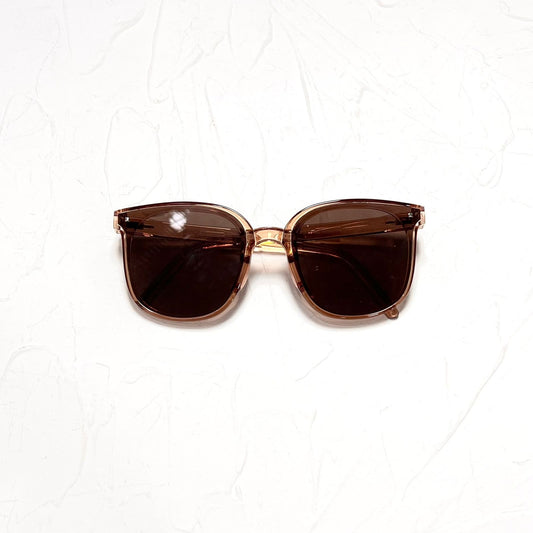 Ruka Glasses